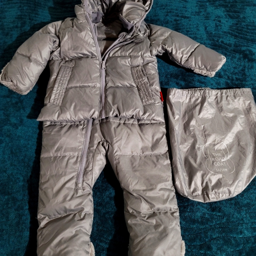 Snow suit